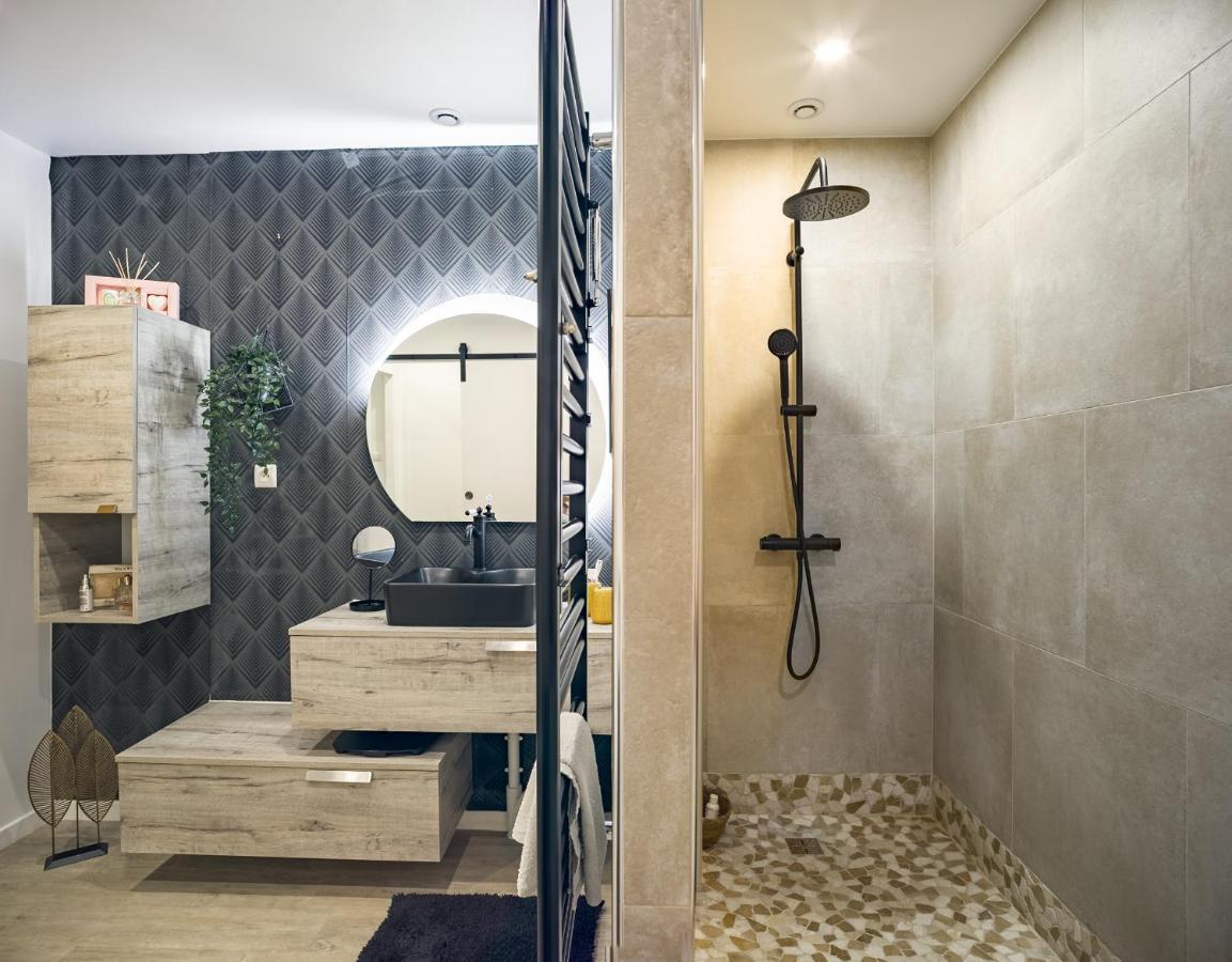 Loft avec jardin et parking privé Lägenhet Troyes Exteriör bild