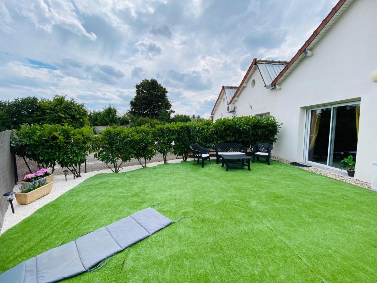 Loft avec jardin et parking privé Lägenhet Troyes Exteriör bild